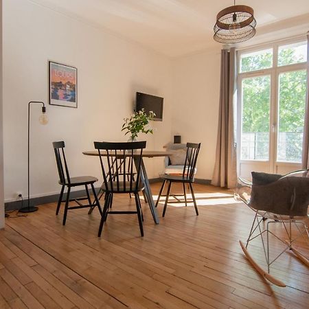 Bel Appartement Tours Centre 2 Chambres, 6 Pers "Pied-A-Tours" Bagian luar foto