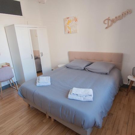 Bel Appartement Tours Centre 2 Chambres, 6 Pers "Pied-A-Tours" Bagian luar foto