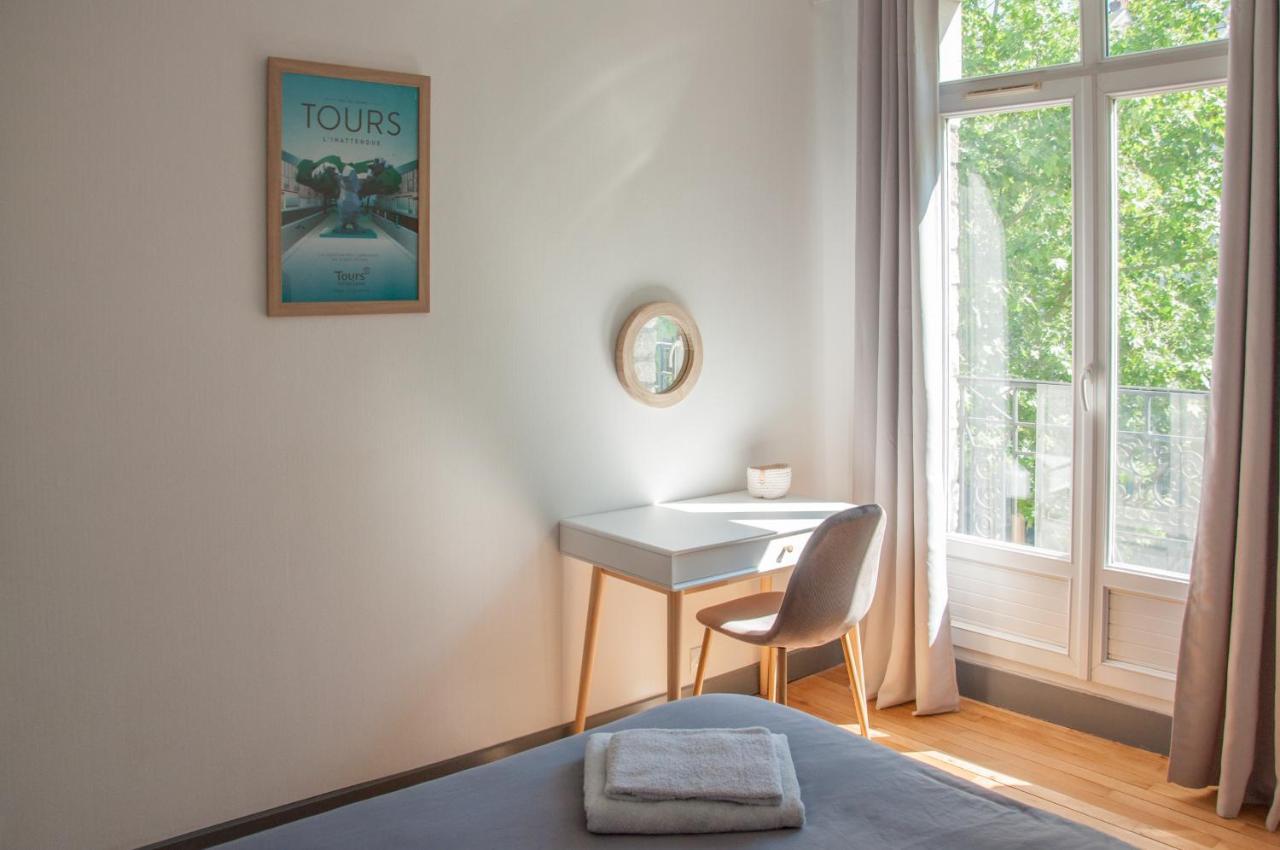 Bel Appartement Tours Centre 2 Chambres, 6 Pers "Pied-A-Tours" Bagian luar foto